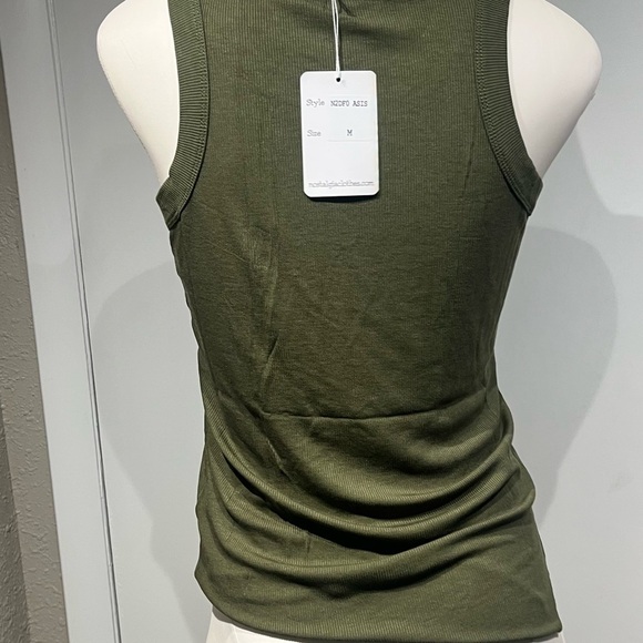 Nostalgia Green Fitted Tank Top - Picture 6 of 8